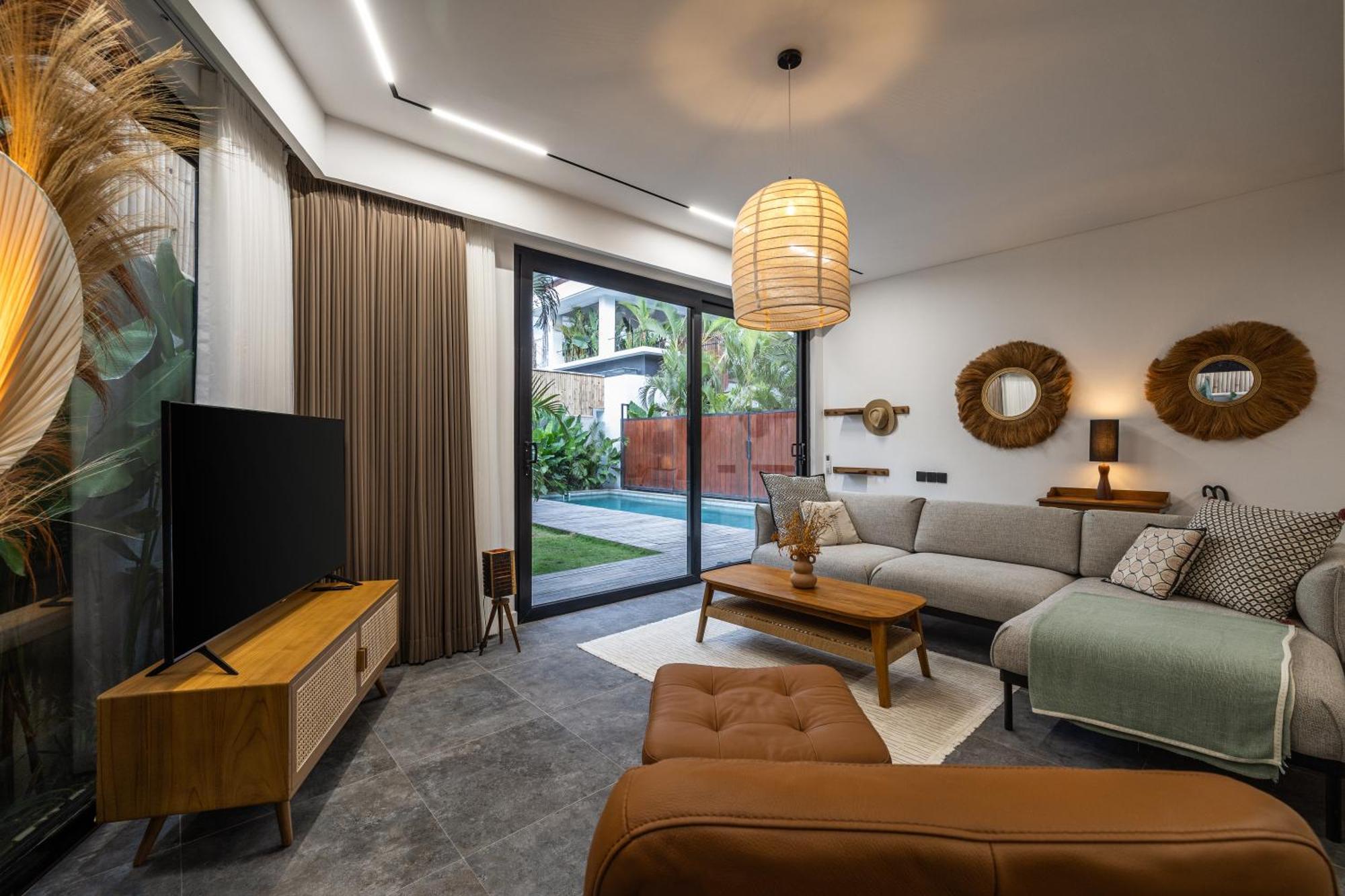 विला New Luxe 3br I Soundproof I Kids Free I Huge Parking I 7 M Pool Canggu (Bali)