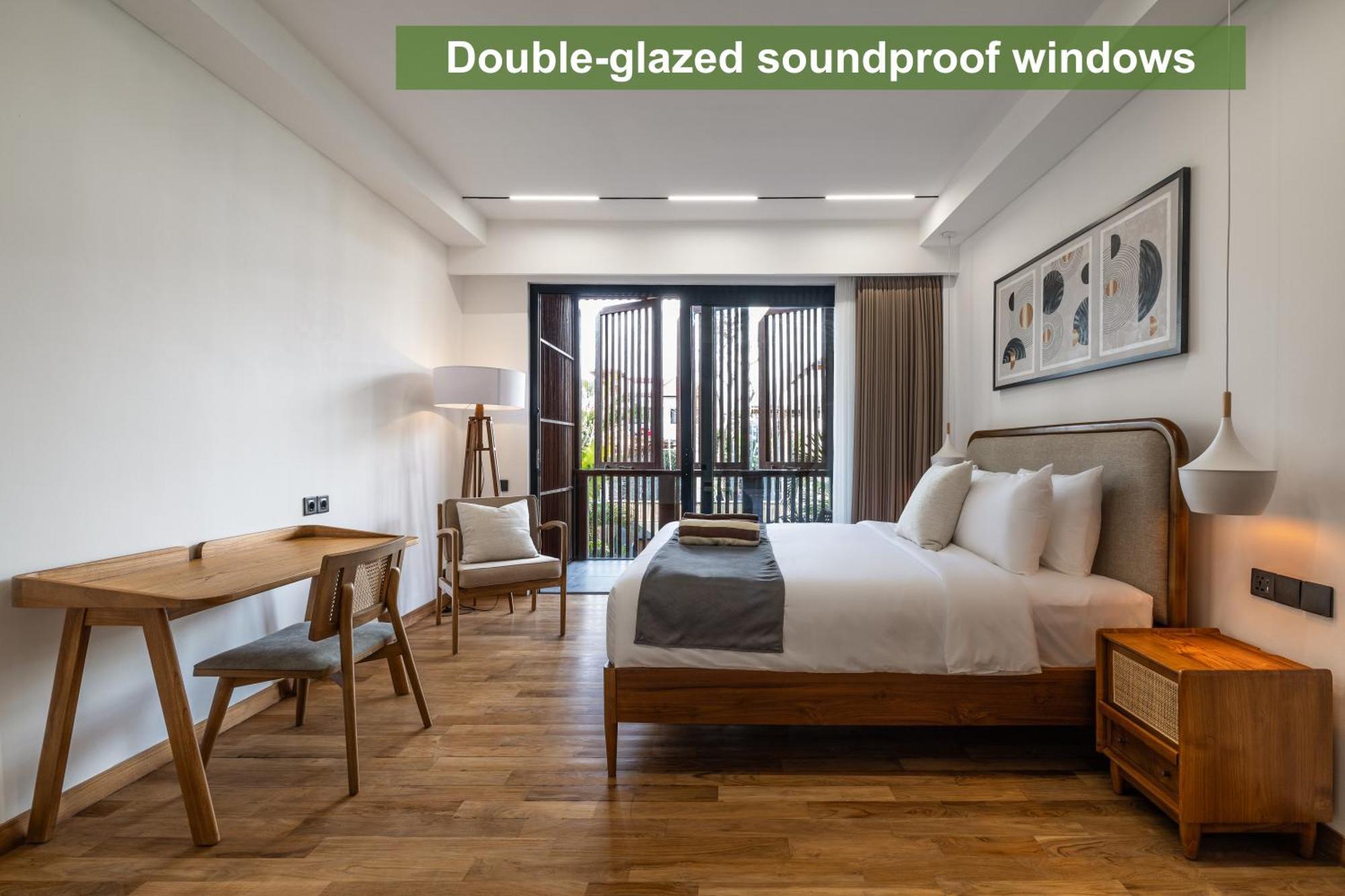 New Luxe 3br I Soundproof I Kids Free I Huge Parking I 7 M Pool विला