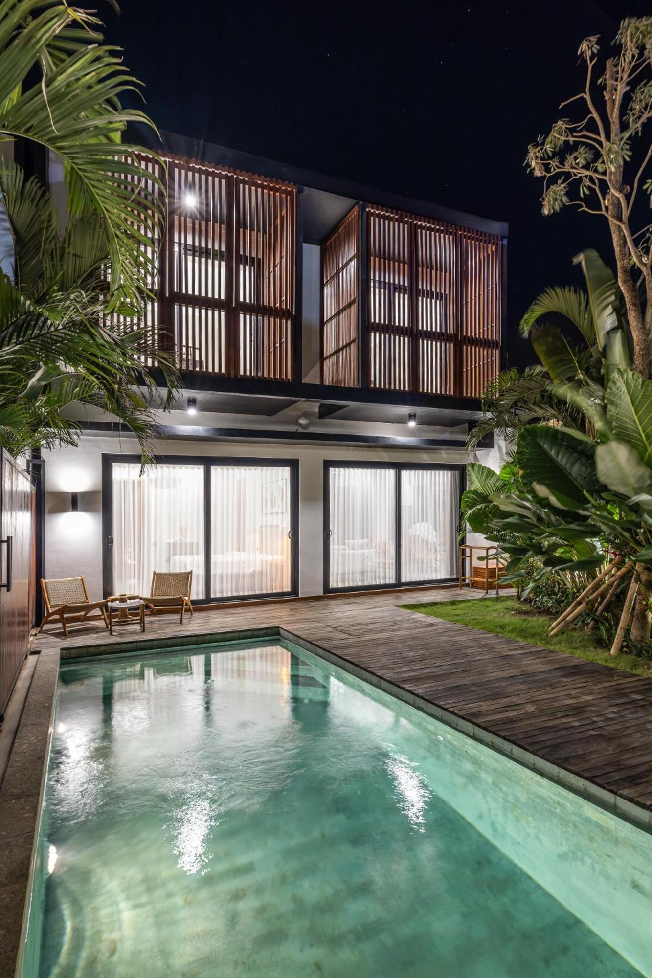 New Luxe 3br I Soundproof I Kids Free I Huge Parking I 7 M Pool विला Canggu (Bali)
